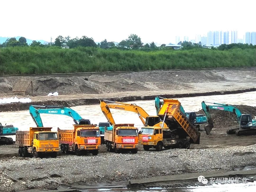 1626659521855528.jpg 640.webp (7).jpg